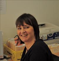 Dr Fiona Hargreaves (f)